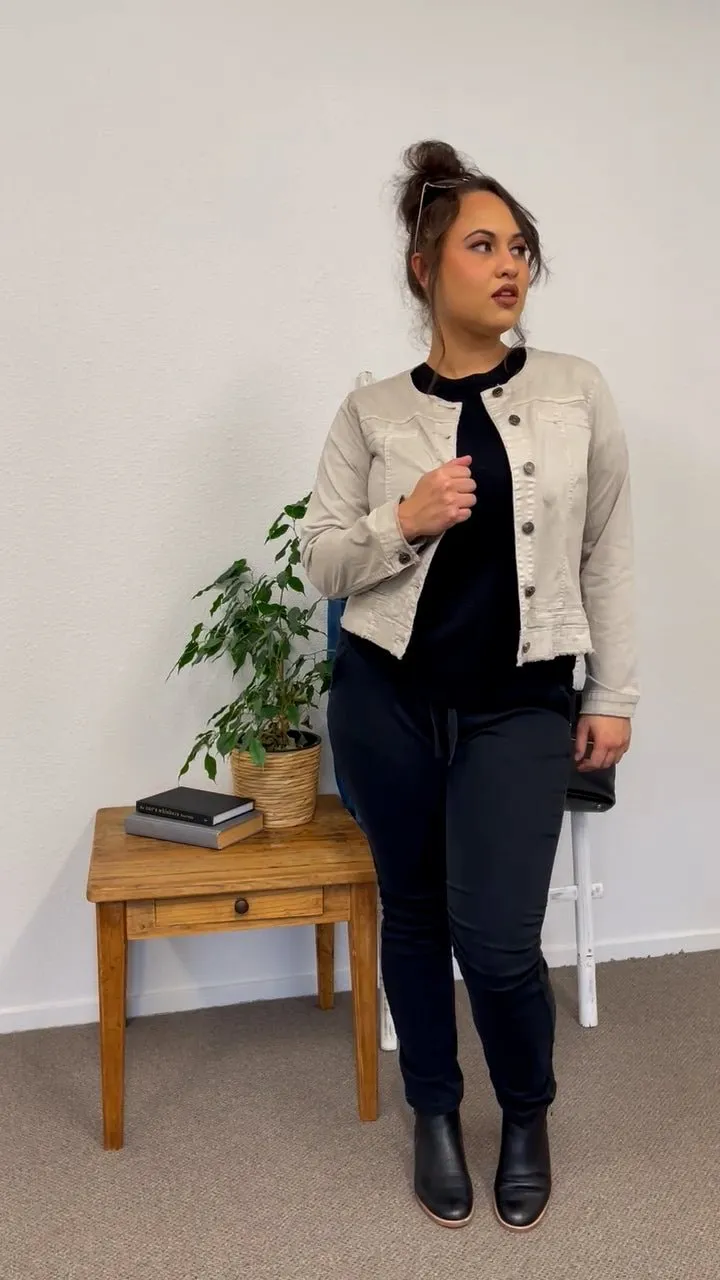 COLLARLESS DENIM JACKET NATURAL