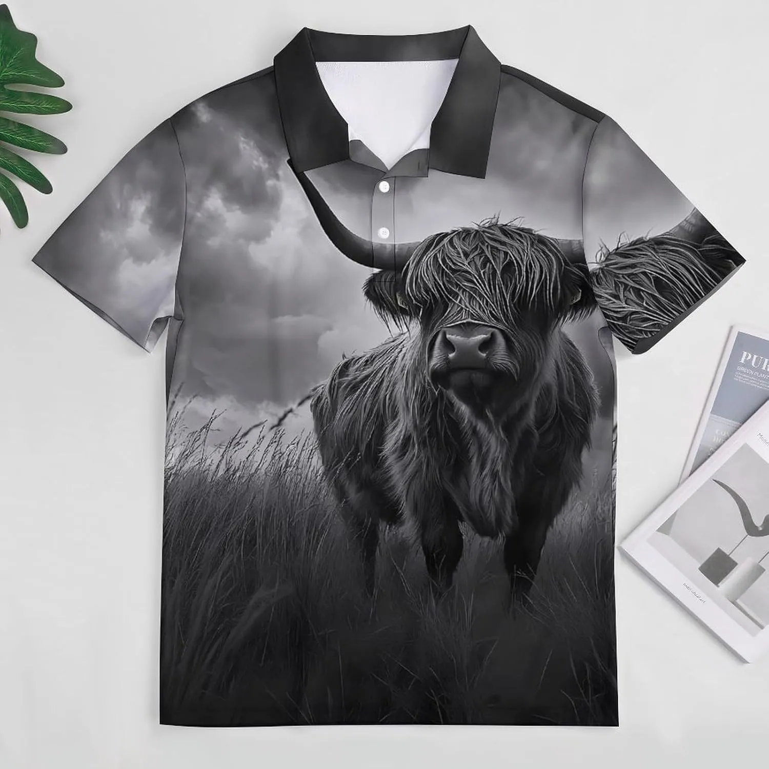 Highland Cow in Storm Slim Fit Men's Short Sleeve Polo Shirts Quick-Dry Breathable Golf T-Shirt Tops