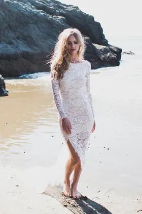 Lace Sheath Front Split Fitted Long Sleeve Bridal Gown-715741