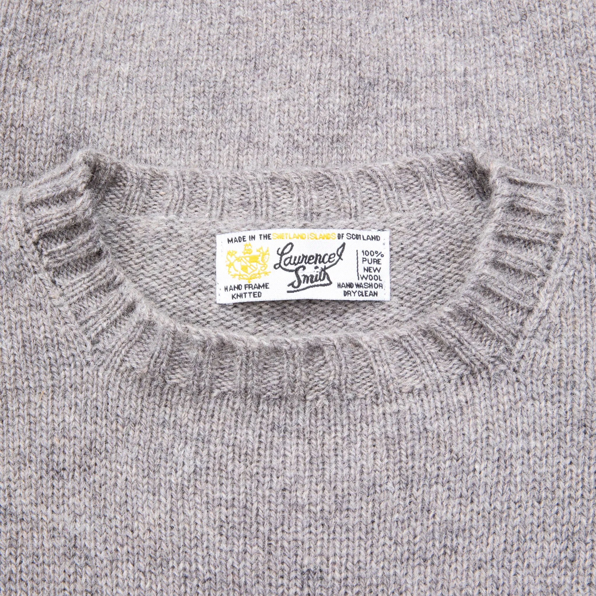 Laurence J. Smith Super Soft Seamless Crewneck Pullover Chrome