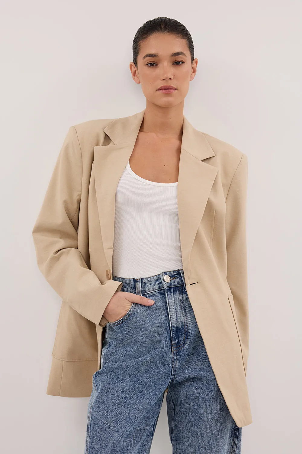 LOUIE NATURAL PATCH POCKET BLAZER