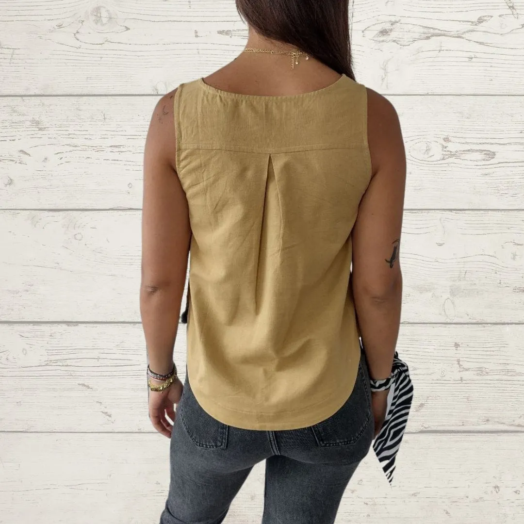 Sleeveless Blouse with Buttons on The Sides