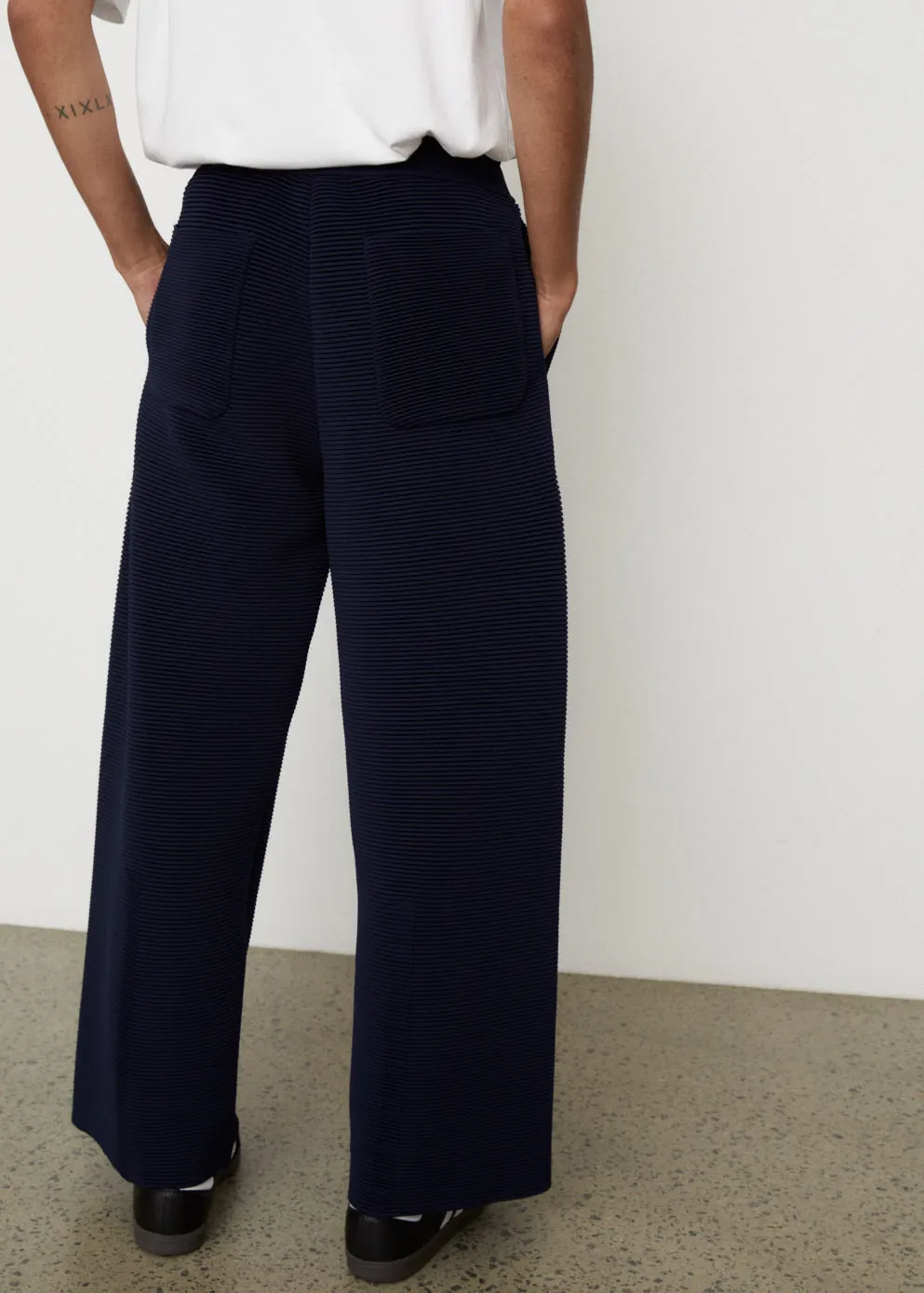 Stratum Pants 2