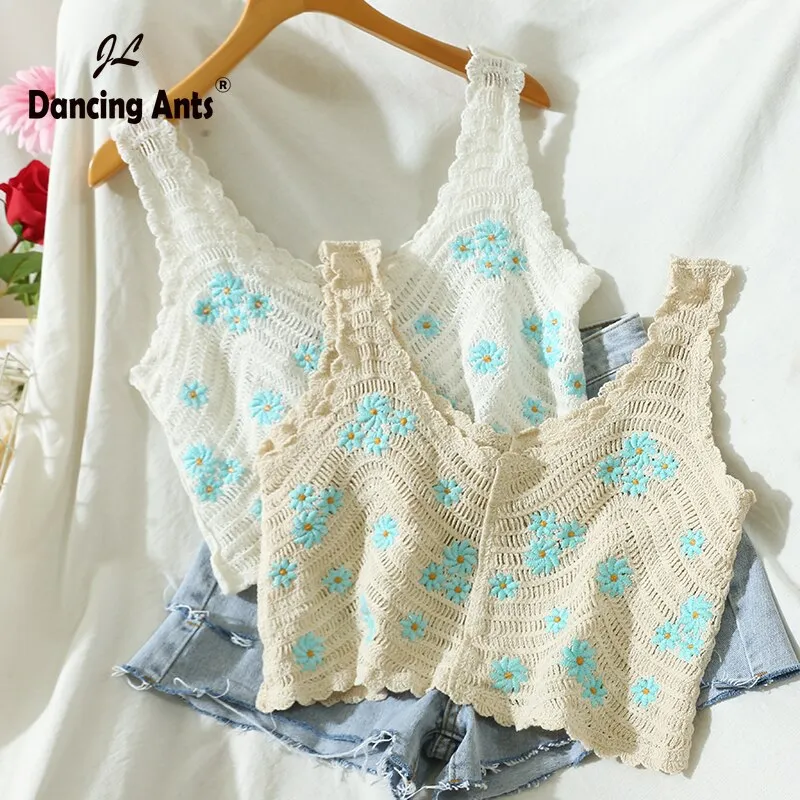Woman Vest Strap Sleeveless Embroidery Tank Top Chic Fashion Short
