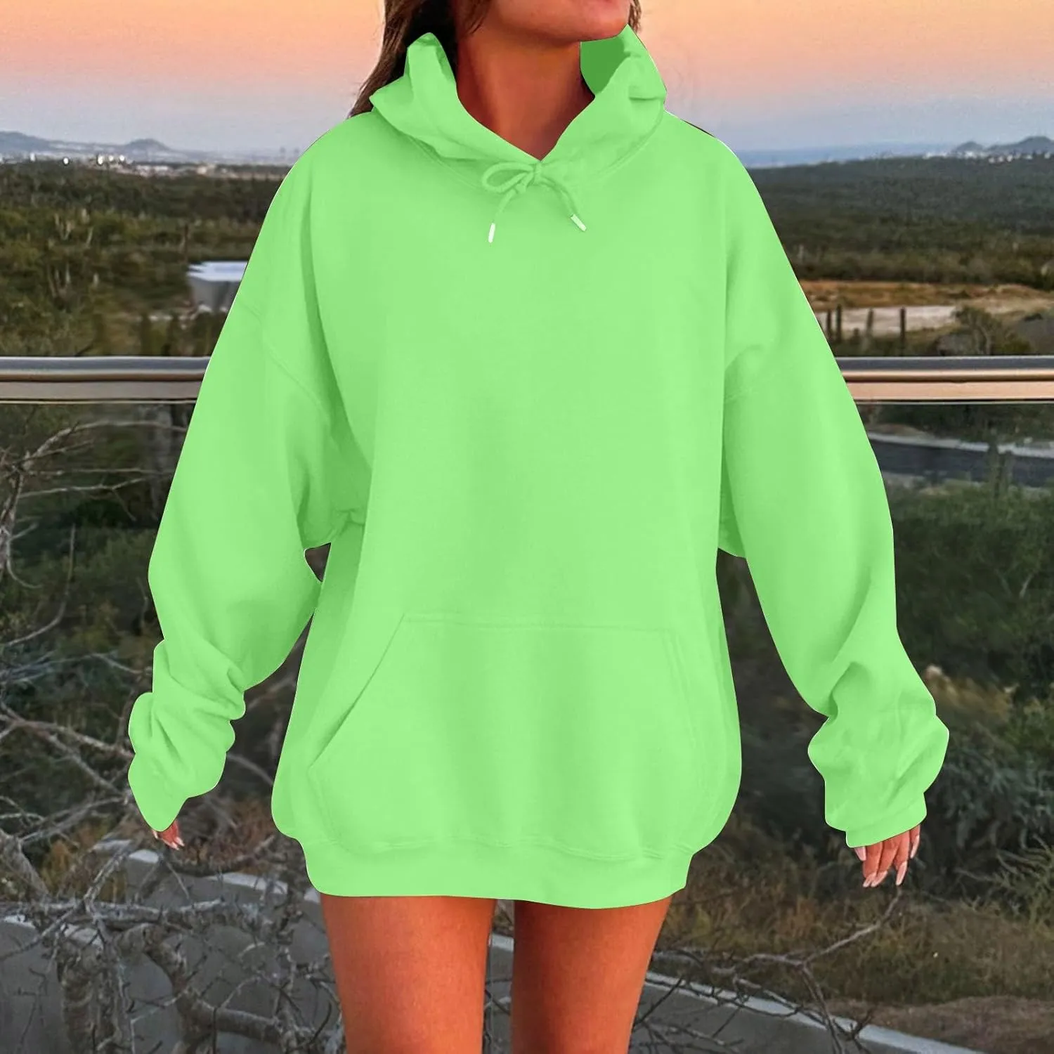 Womens Oversized Sweatshirts Hoodies With Pocket Long Sleeve Sweaters Fall Outfits with Pockets 2024 Trendy